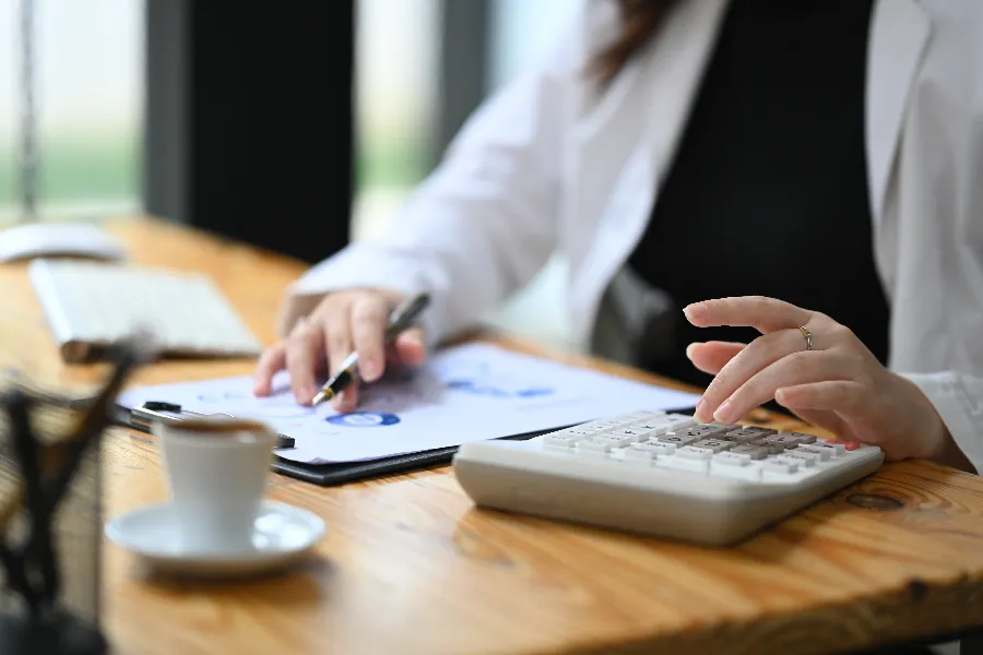 Cabinet CECG — Expert-comptable à vos côtés, proximité et confiance depuis 2011